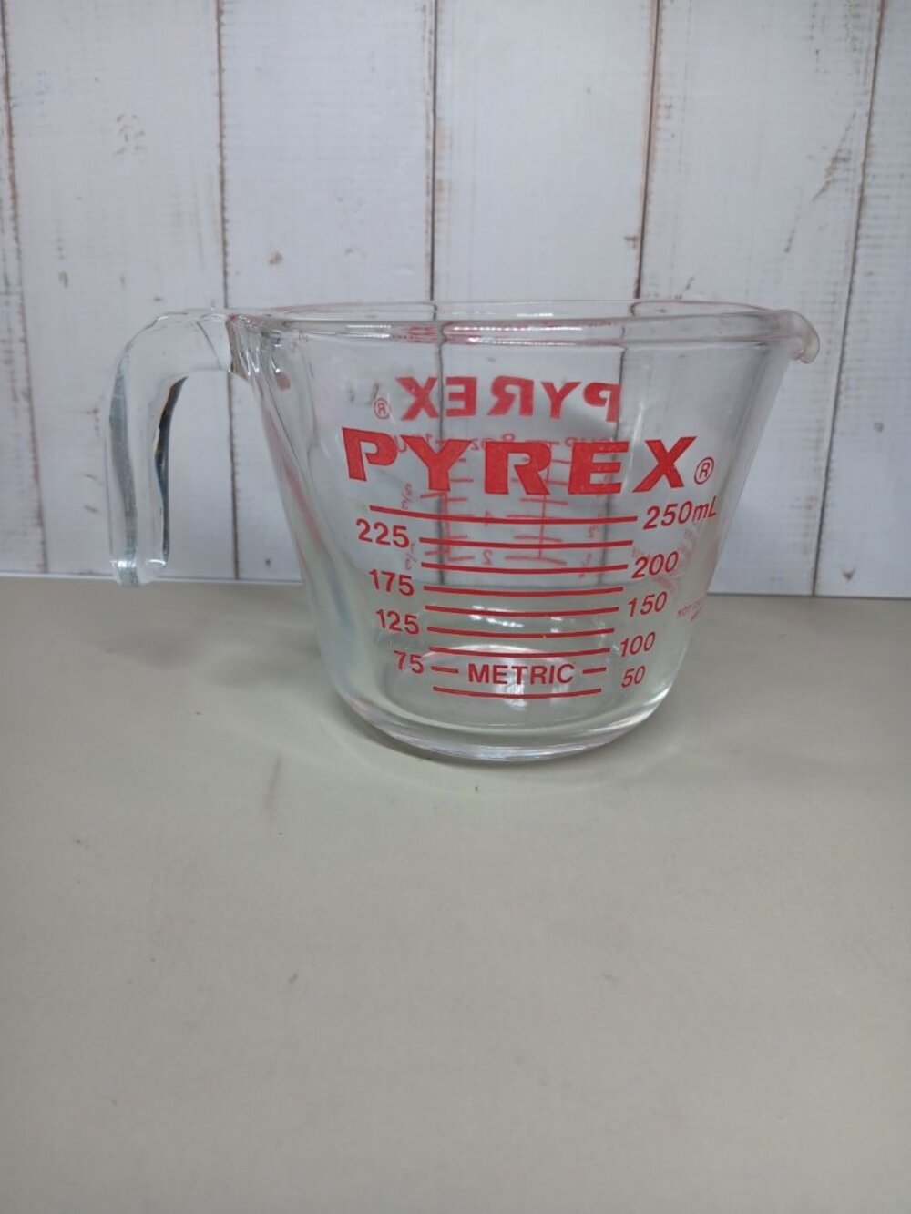 Vintage Pyrex Measuring Cup Set 2 Piece 1 Cup And 2 Cup Glass Kitchen Tool - Picture 7 of 13